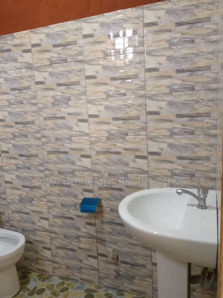 1bdrm Apartment in Commandos for rent