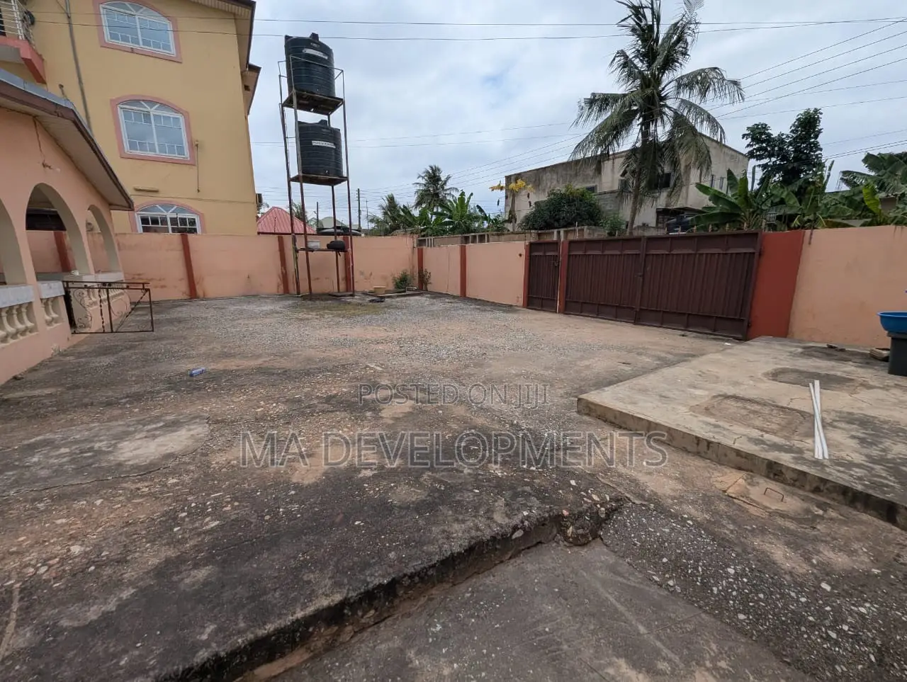 4bdrm House in Madev Realty, Tantra Hills for sale
