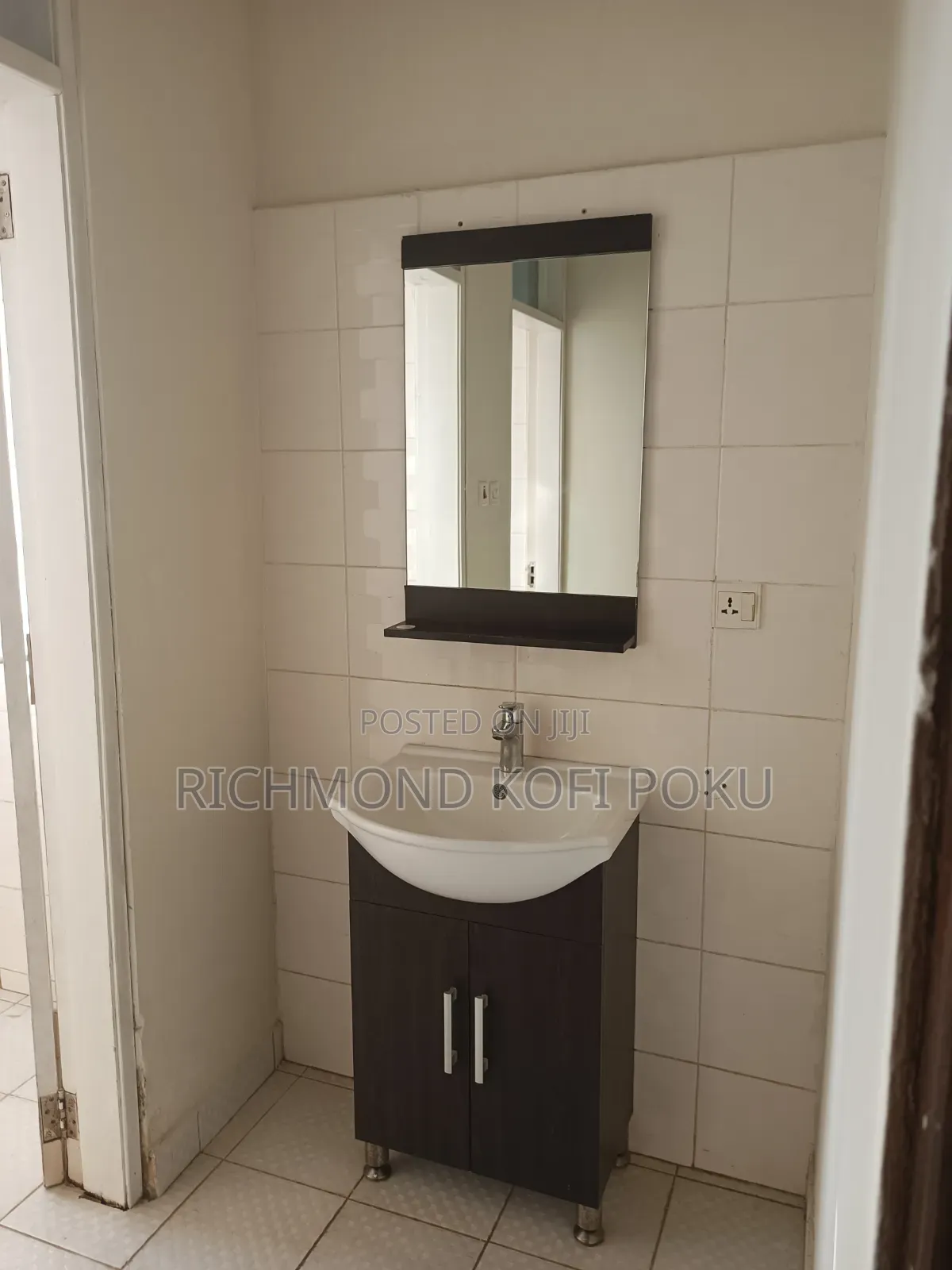 3bdrm Apartment in Kofi'S Realty, Coca Cola for rent