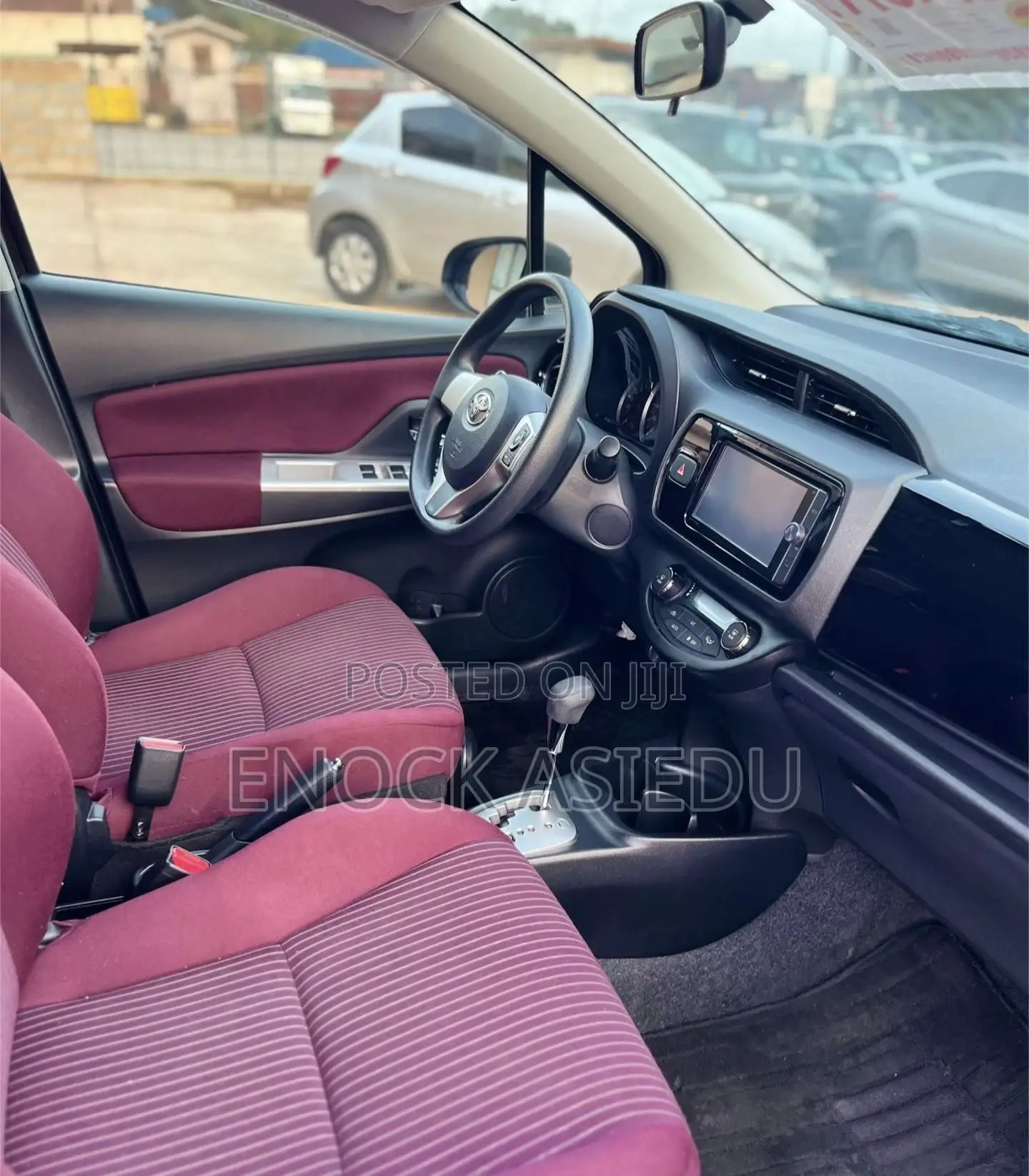 Toyota Vitz 1.3 AWD 3dr 2015 Brown