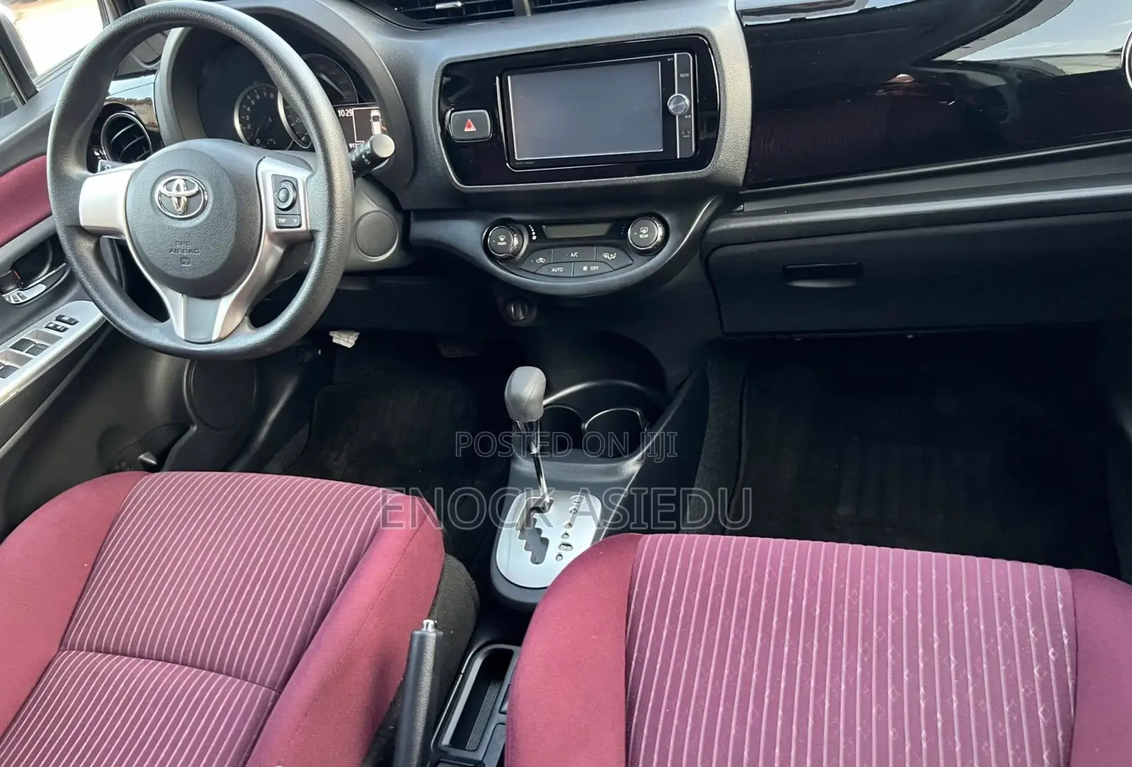 Toyota Vitz 1.3 AWD 3dr 2015 Brown