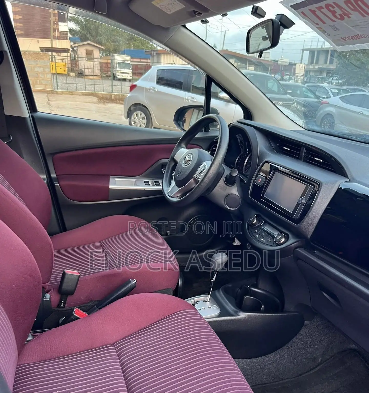 Toyota Vitz 1.3 AWD 3dr 2015 Brown