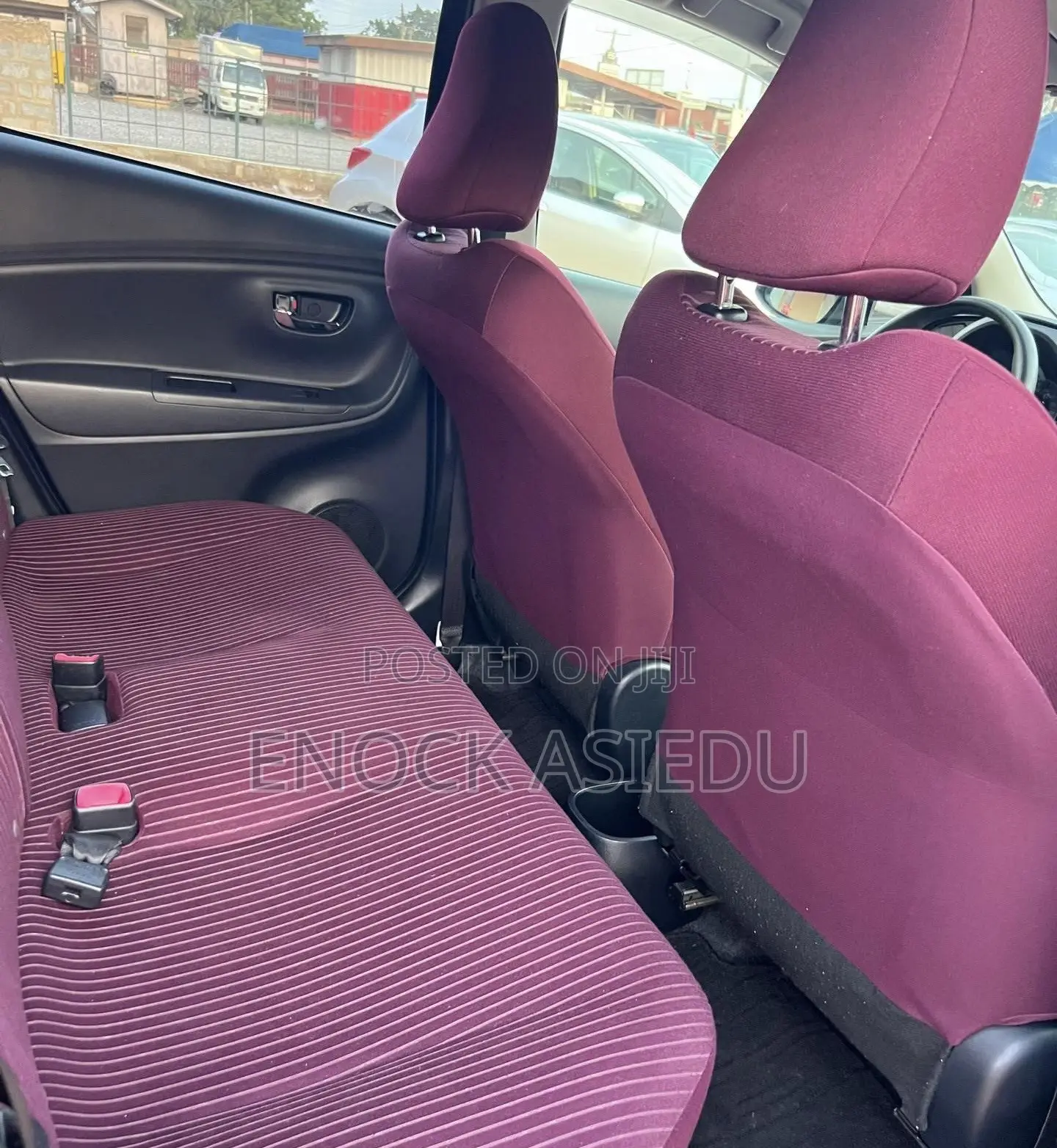 Toyota Vitz 1.3 AWD 3dr 2015 Brown