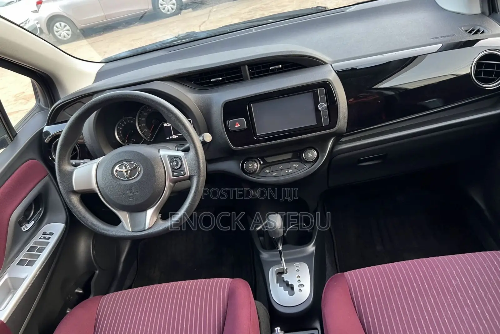 Toyota Vitz 1.3 AWD 3dr 2015 Brown