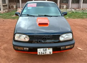 Volkswagen Golf 1.6 2000 Black