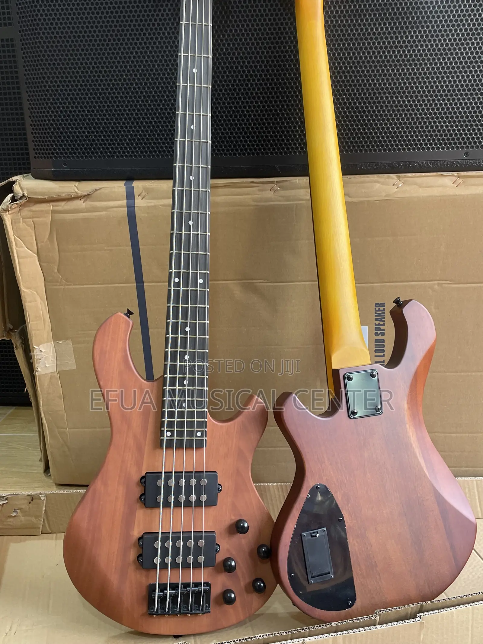 IBANEZ Active 5-String Bass Guitar