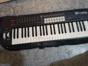 Novation 49 Midi Keyboard