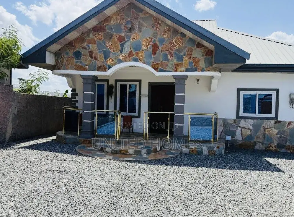 2bdrm House in McCarthy Hill for sale