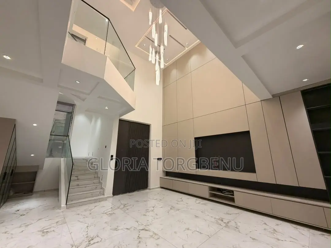 4bdrm House in Adjiriganor for sale
