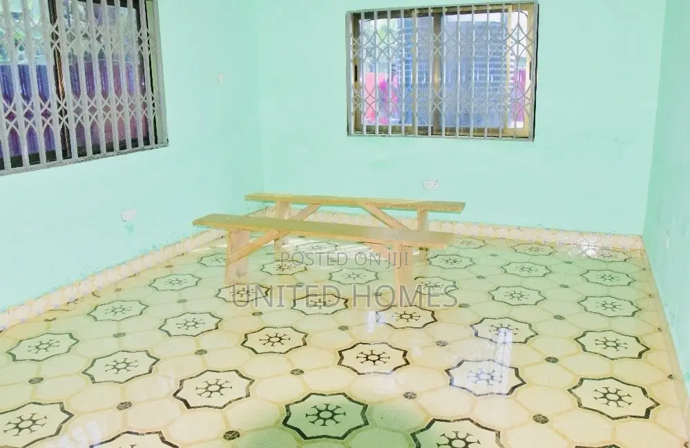 3bdrm House in Kasoa for sale