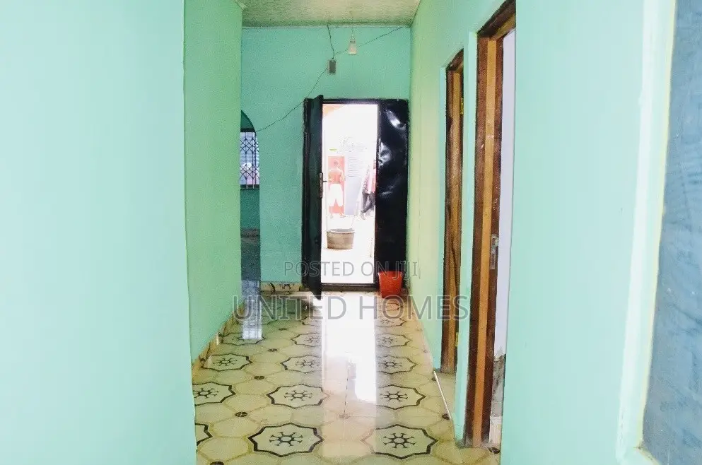 3bdrm House in Kasoa for sale