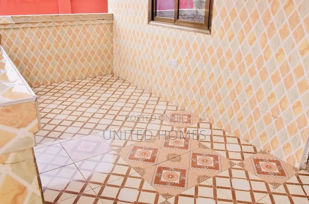 3bdrm House in Kasoa for sale