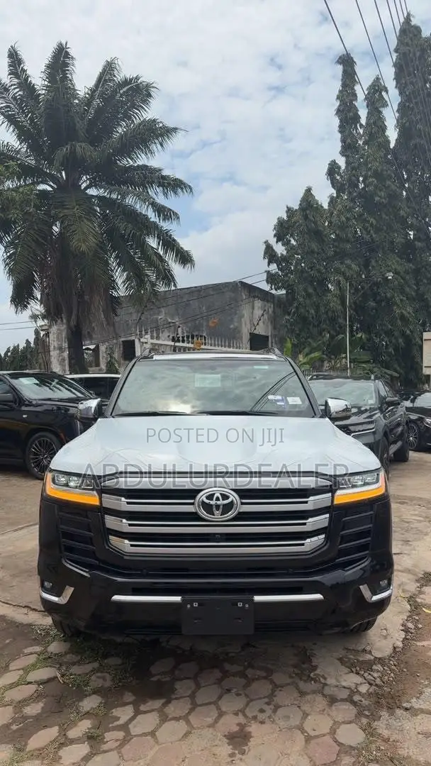New Toyota Land Cruiser 2025 Black