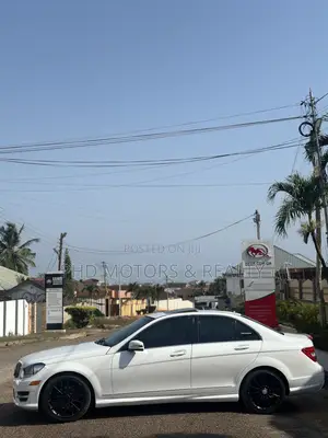 Mercedes-Benz C250 2014 White