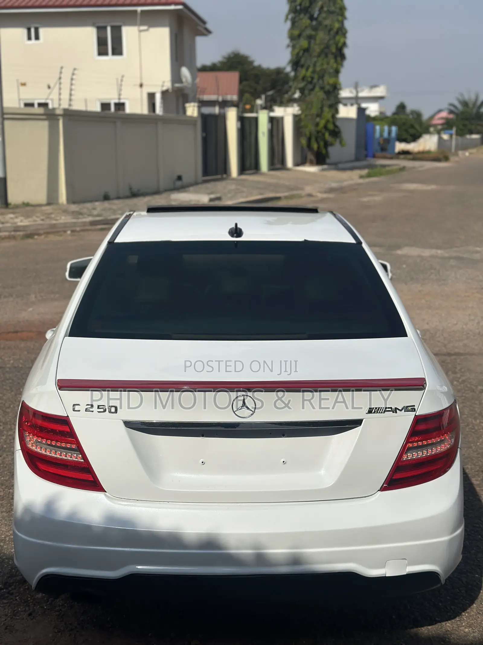 Mercedes-Benz C250 2014 White