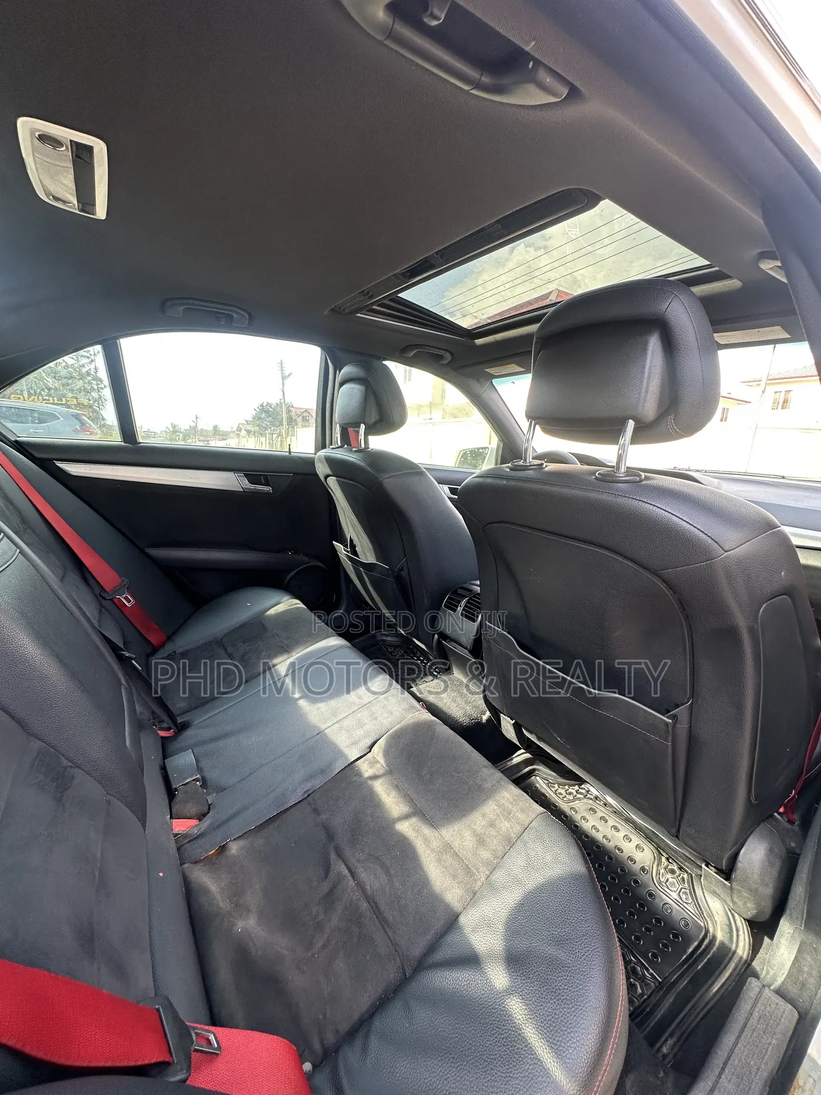 Mercedes-Benz C250 2014 White