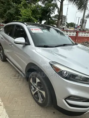 Hyundai Tucson 2018 Silver