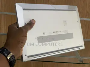 Laptop HP EliteBook 835 G7 8GB AMD Ryzen 5 SSD 256GB
