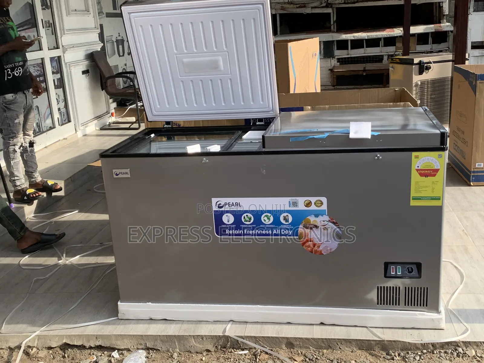 Large Capacity Double Door Chest Freezer Pearl PCF-5310-6f