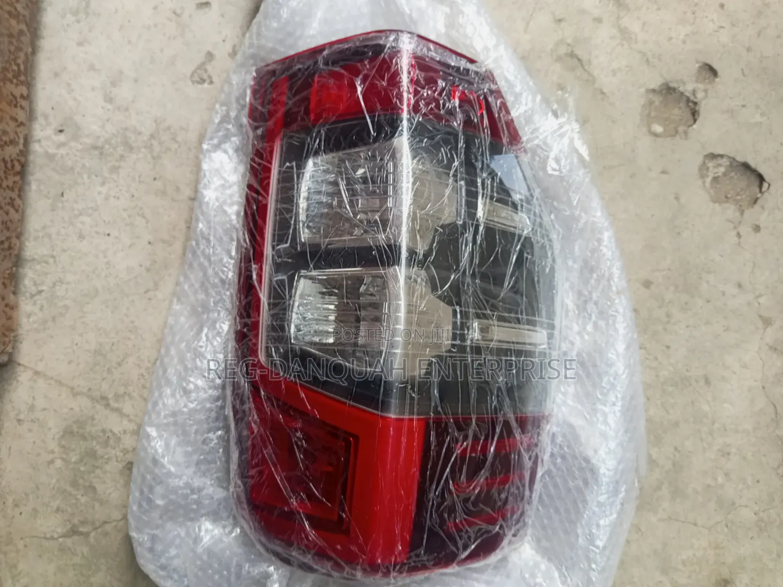 Mitsubishi L200 2018,2019,2020,2021 Taillight Pair