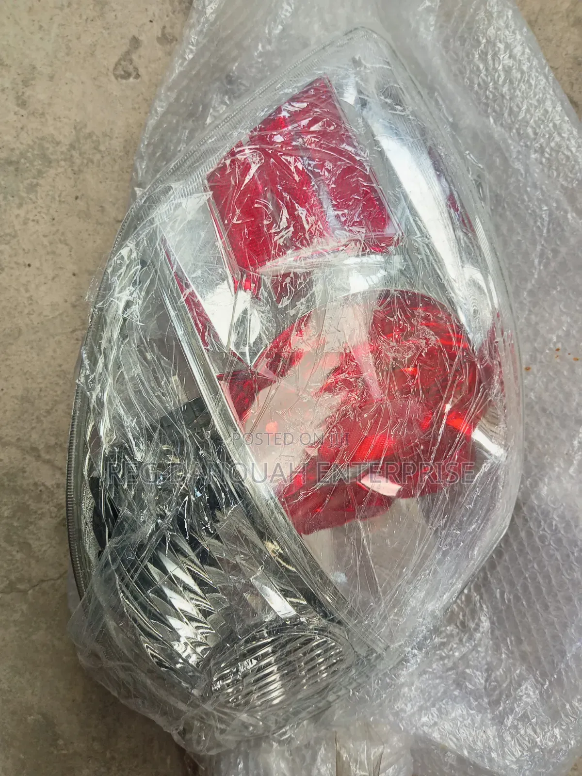 Toyota Matrix 2003-2008 Taillight Pair