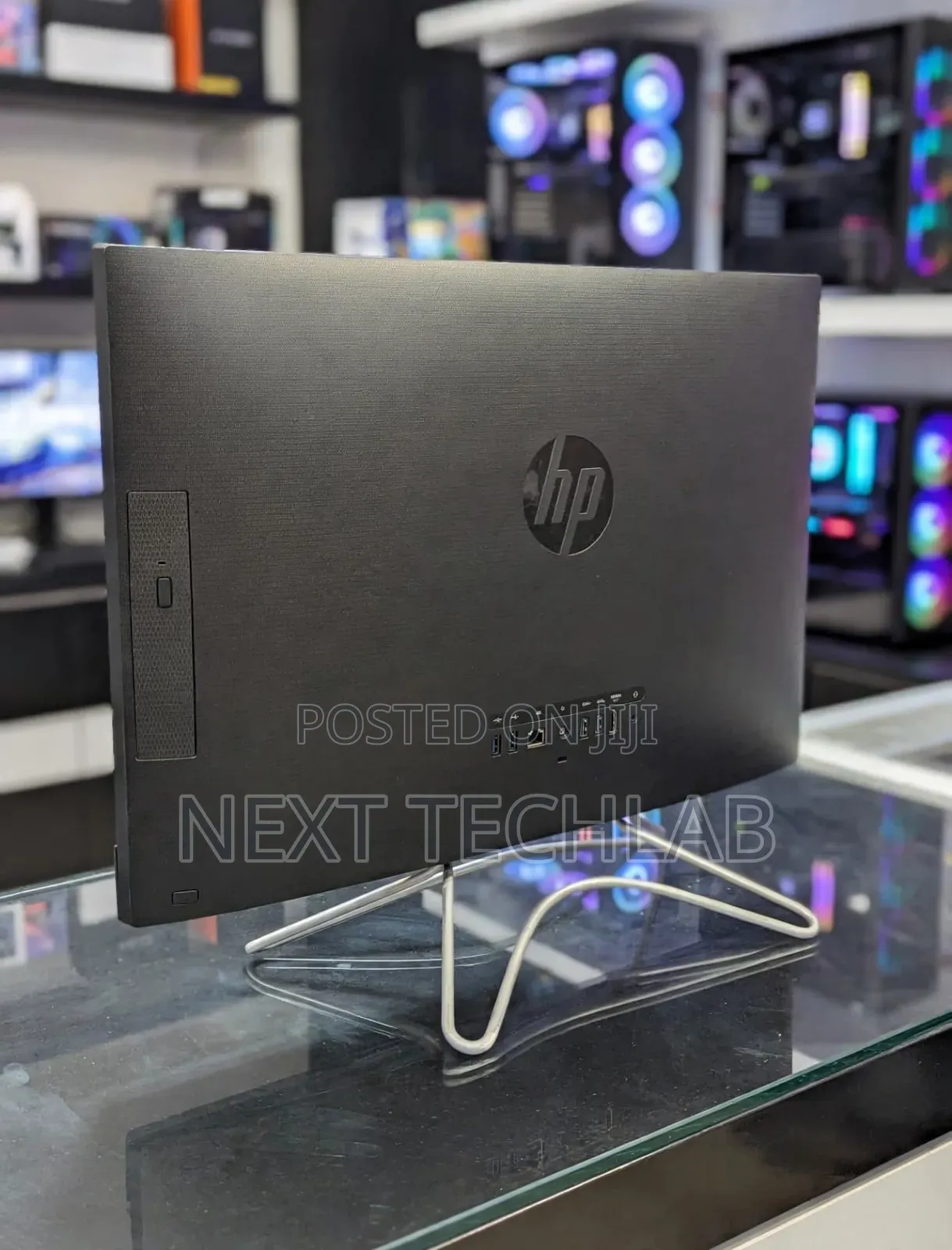 Desktop Computer HP AiO 24 8GB Intel Core i5 SSD 256GB