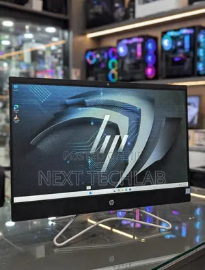 Desktop Computer HP AiO 24 8GB Intel Core i5 SSD 256GB