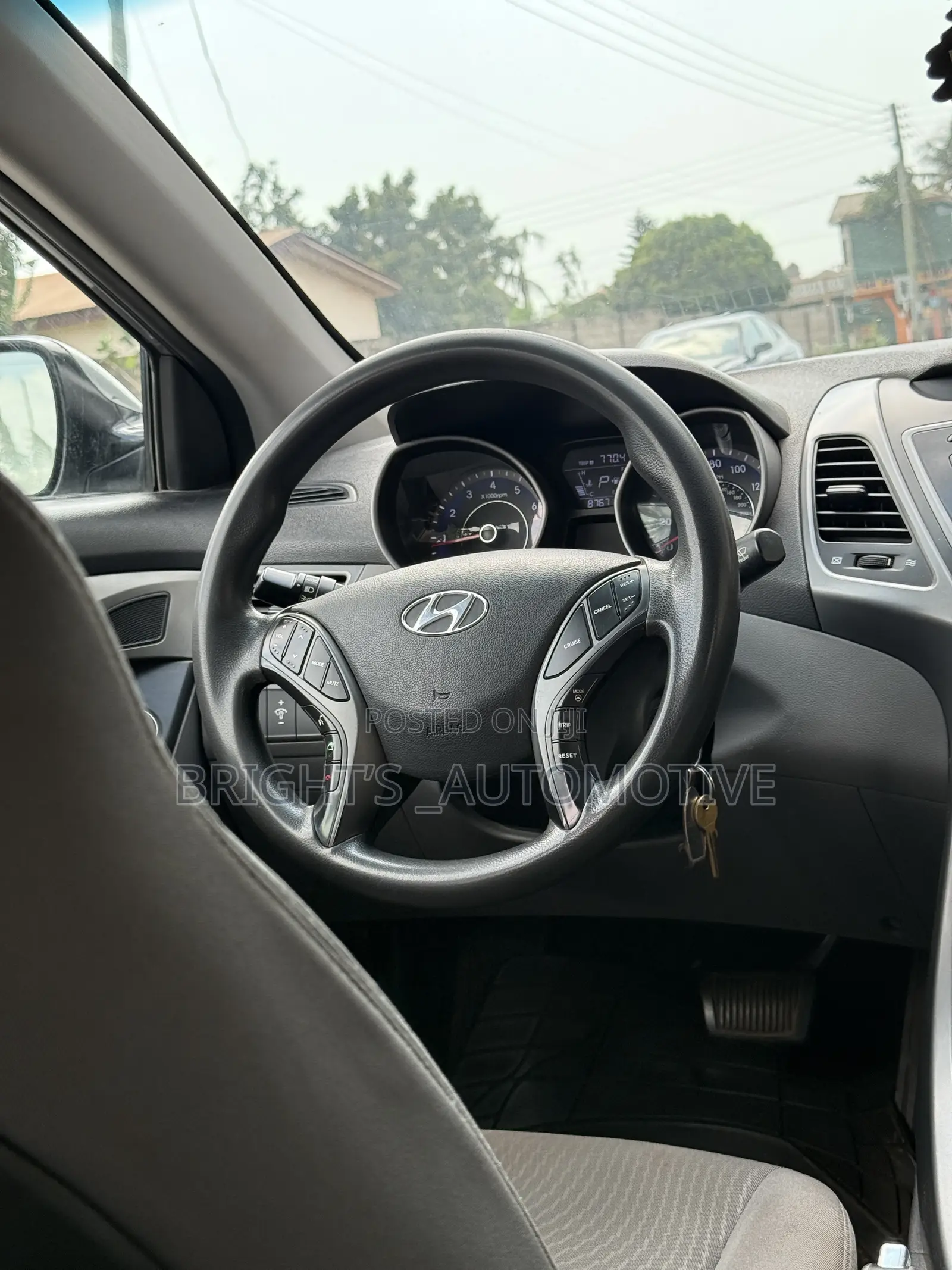 Hyundai Elantra SE Sedan FWD (1.8L 4cyl 6M) 2016 Silver