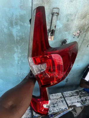 Honda CRV 2017 2018 2019 Tail Light One Side