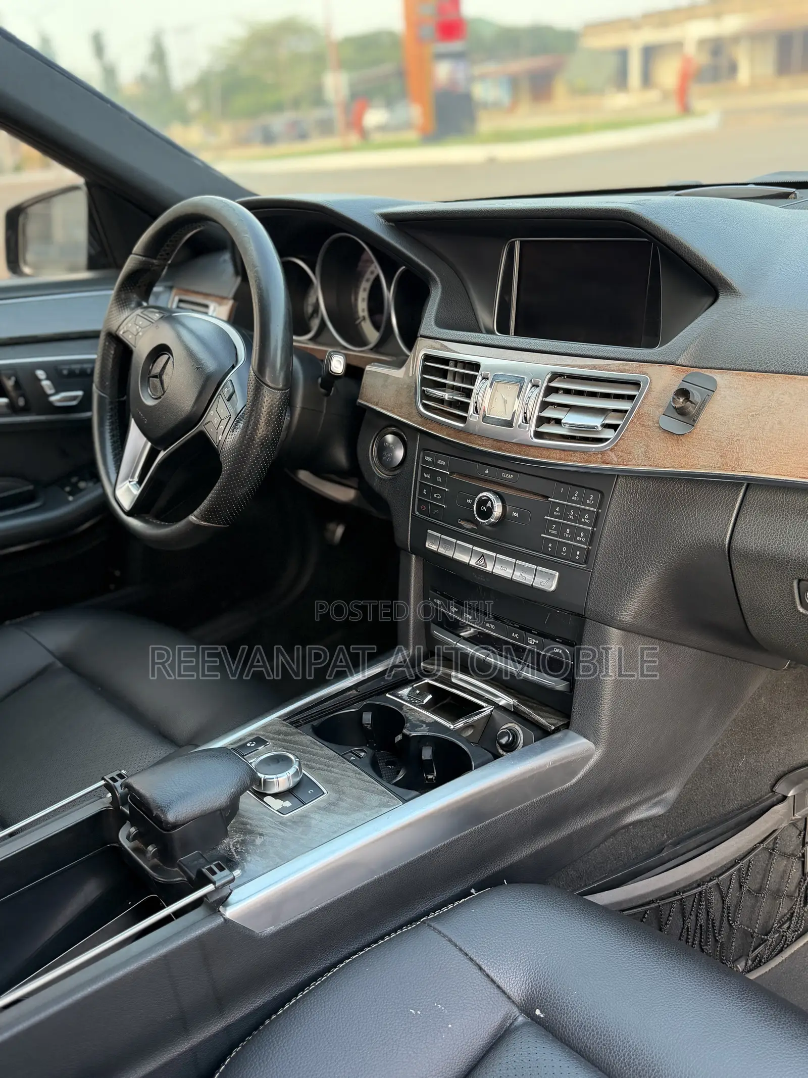 Mercedes-Benz E350 2015 Black