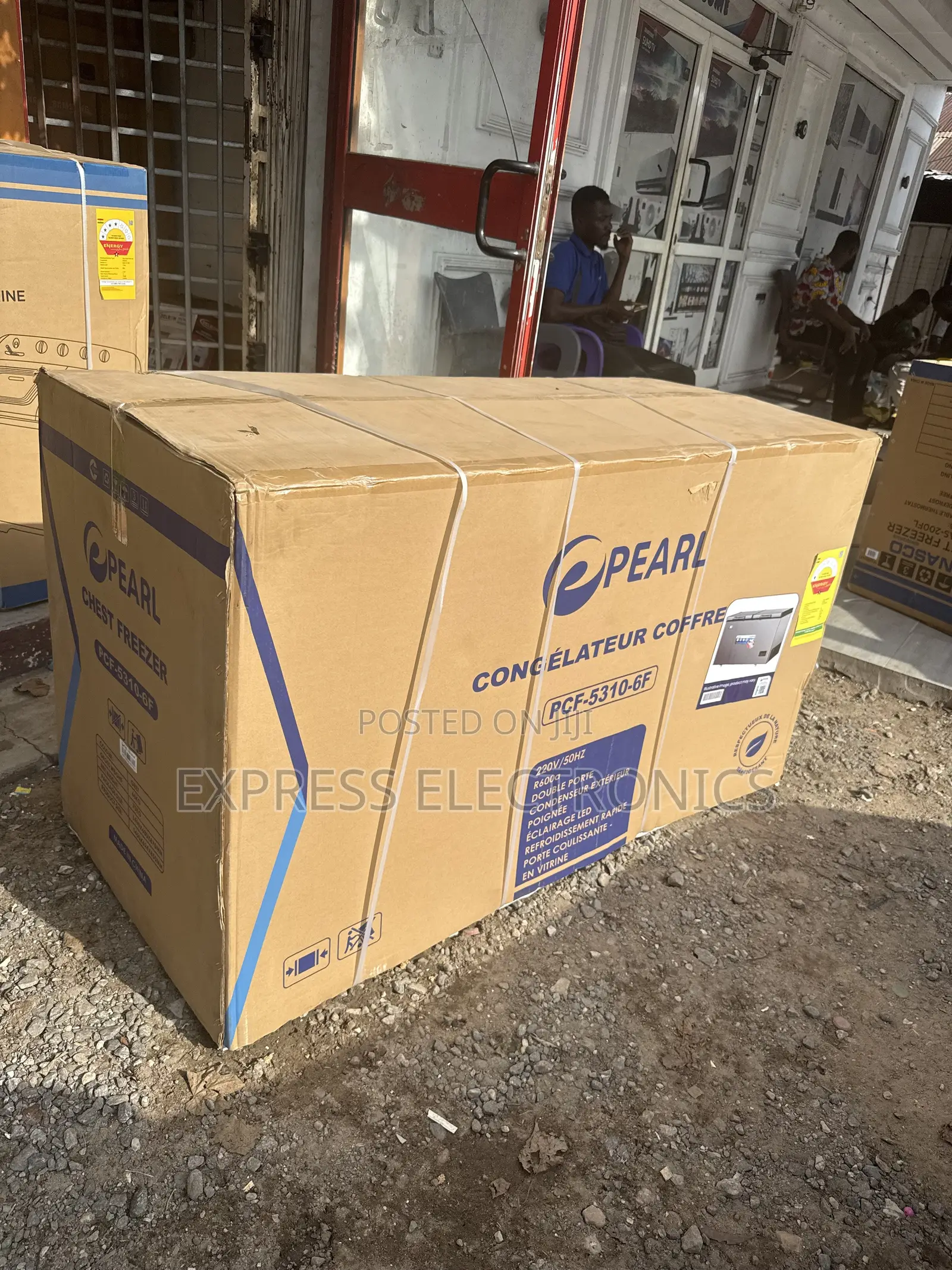 Beat Buy Fir Less Chest Freezer 508L Double Door Pearl