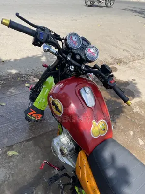 Royal RY125 2026 Red