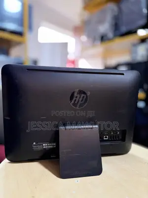 Desktop Computer HP 200 G4 22 All-in-One 8GB Intel Core i3 HDD 500GB