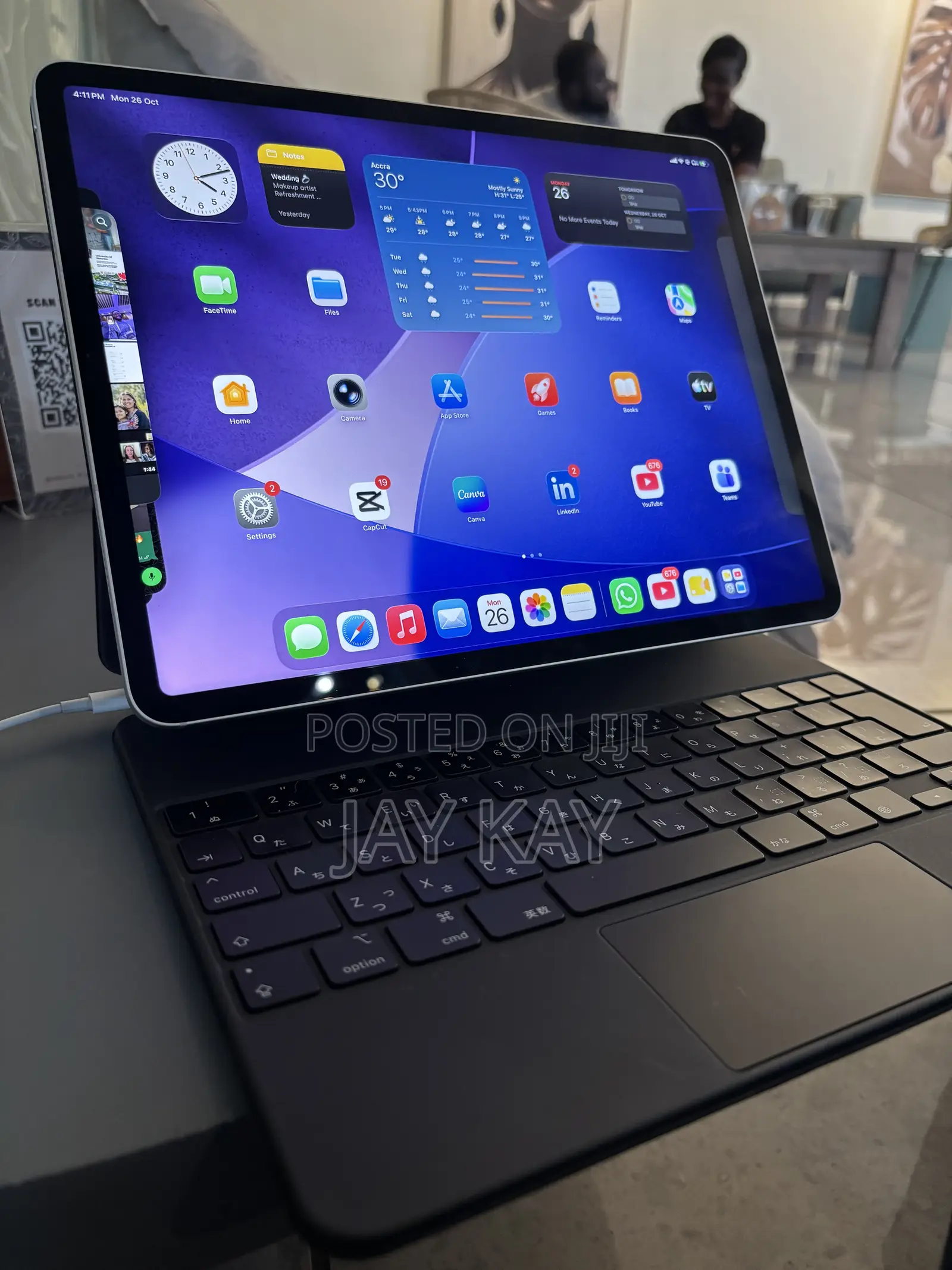 Apple iPad Pro (2022) 1 TB Gray