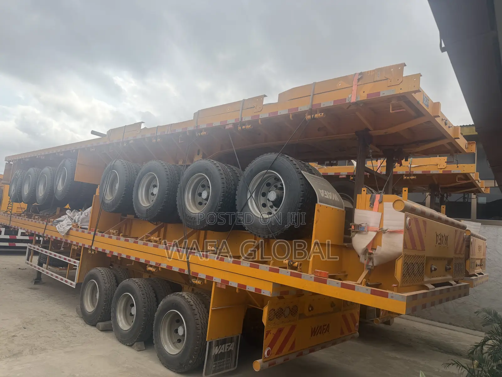 Flatbed 4 Axles