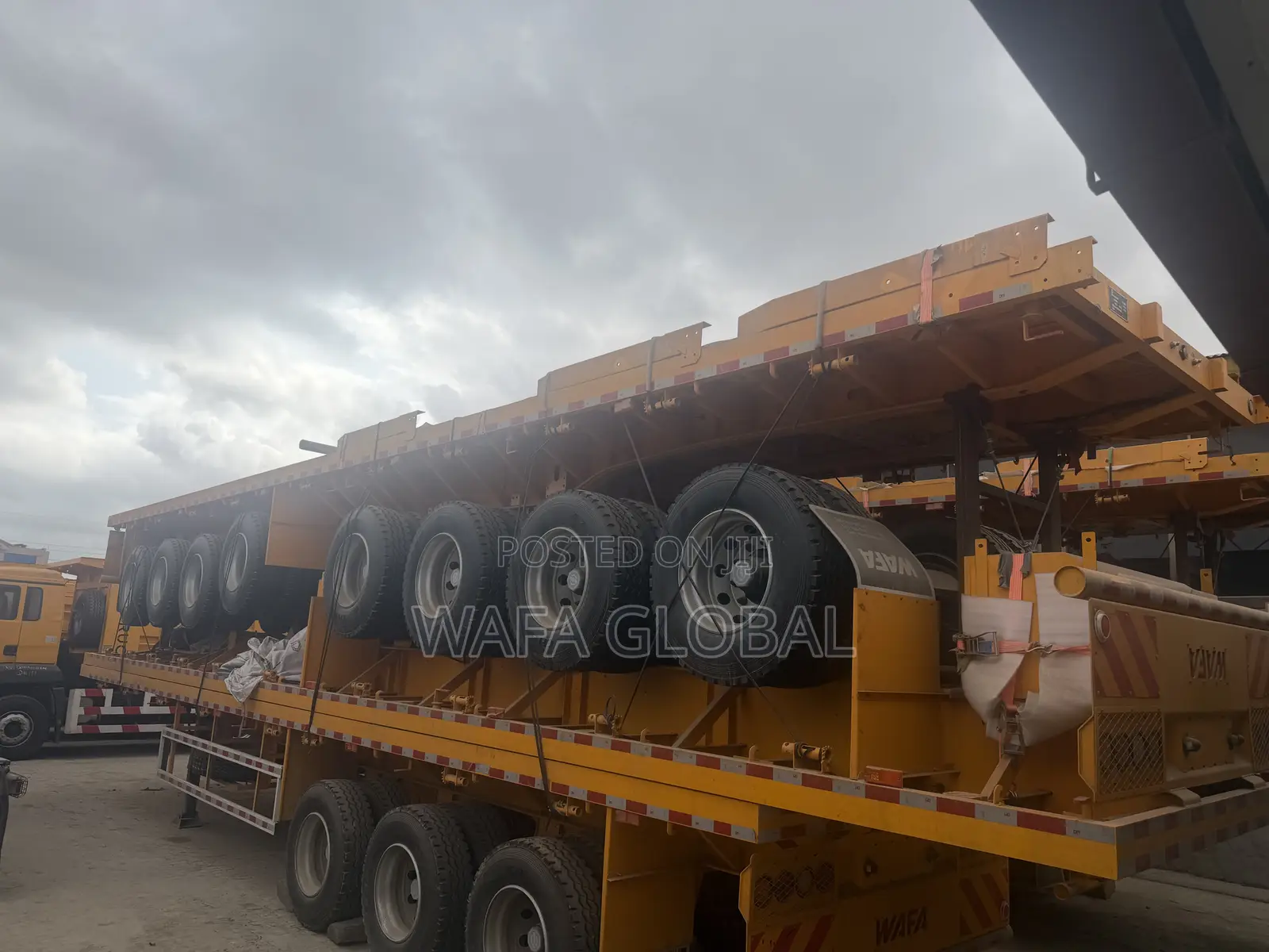 Flatbed 4 Axles