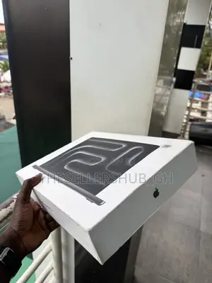 New Laptop Apple MacBook Pro 2026 M5 Pro 24GB Apple M5 Pro SSD 1T