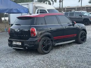 Mini Cooper 2016 Black