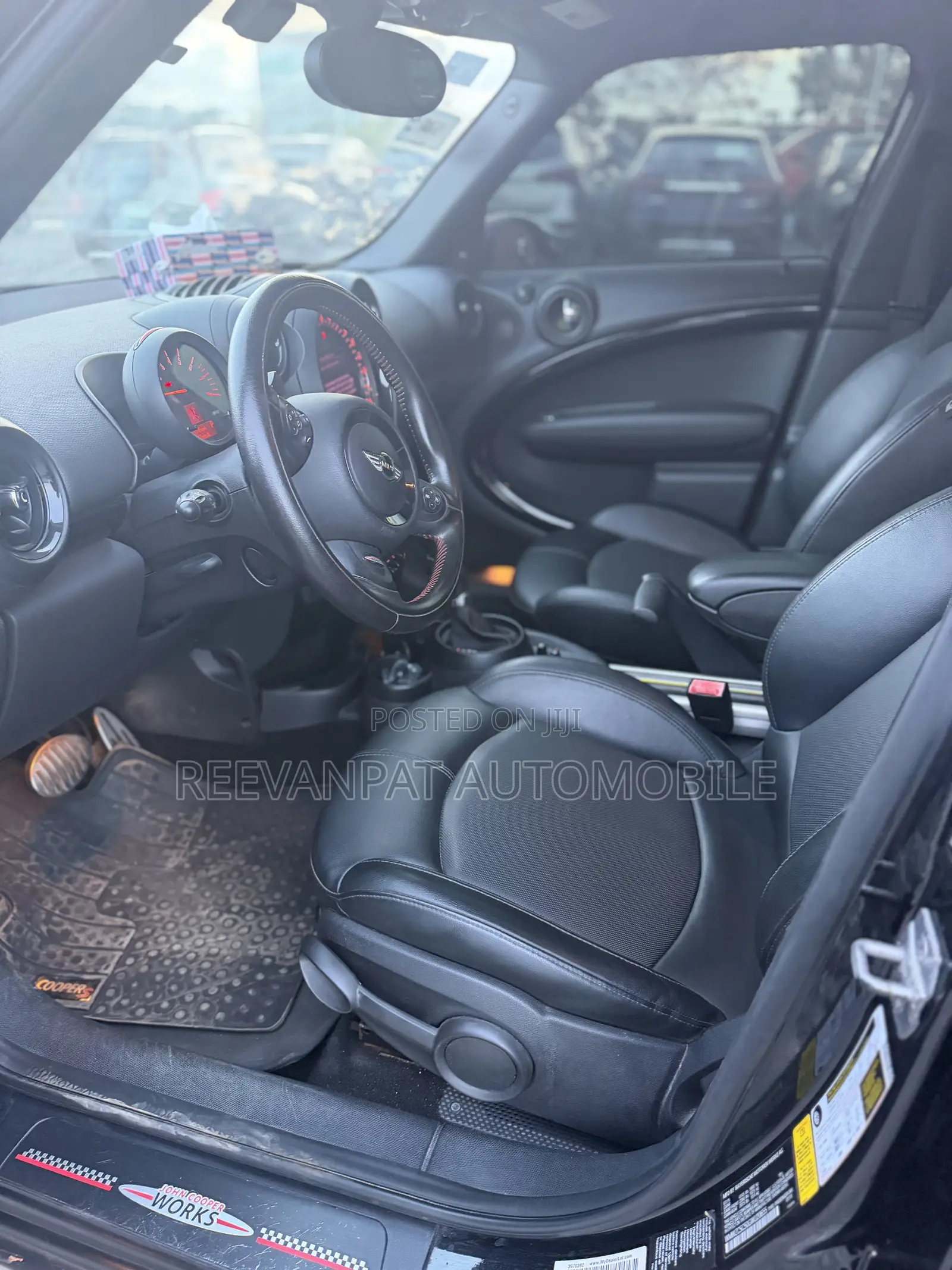 Mini Cooper 2016 Black