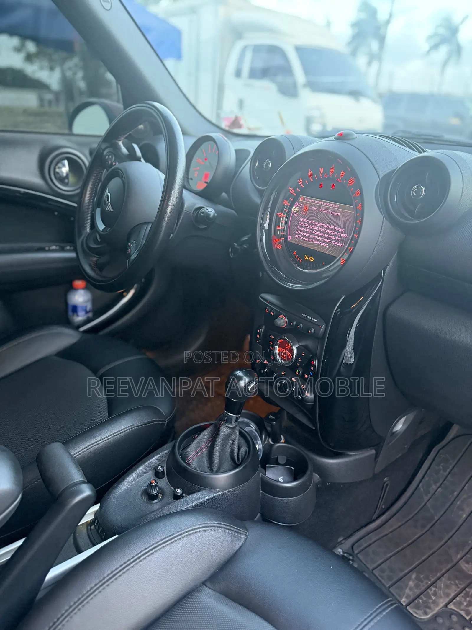 Mini Cooper 2016 Black