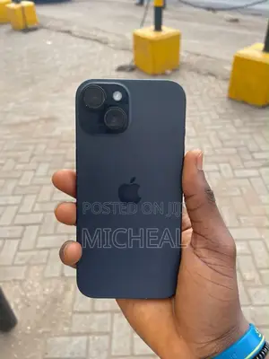 Apple iPhone 15 128 GB Black