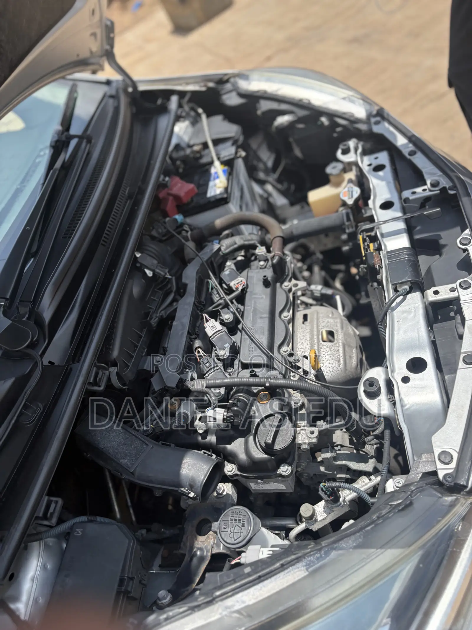 Toyota Vitz 1.3 AWD 5dr 2015 Silver