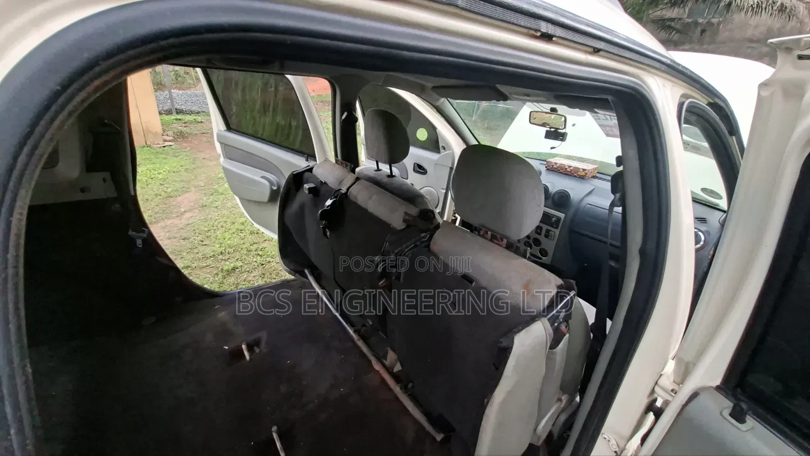 Dacia Logan 2009 White