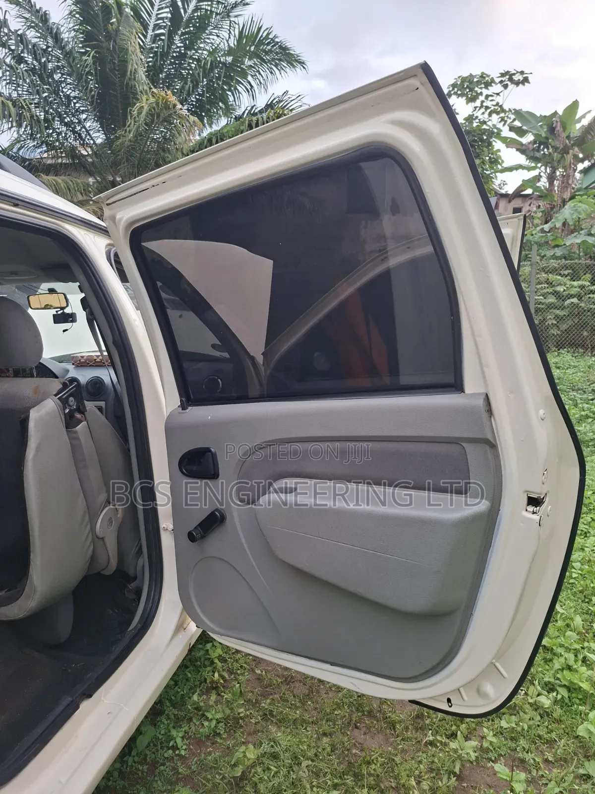 Dacia Logan 2009 White