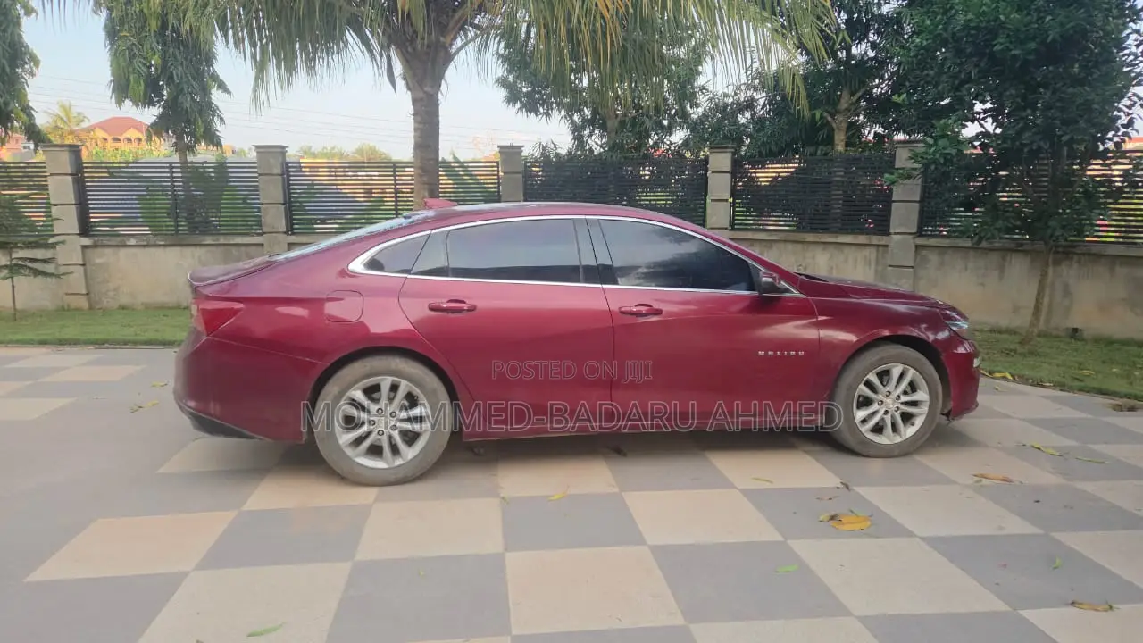 Chevrolet Malibu LT 2018 Maroon
