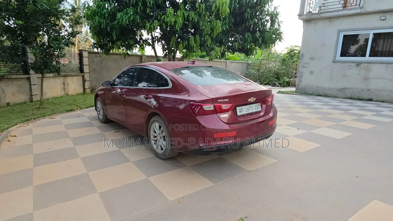 Chevrolet Malibu LT 2018 Maroon