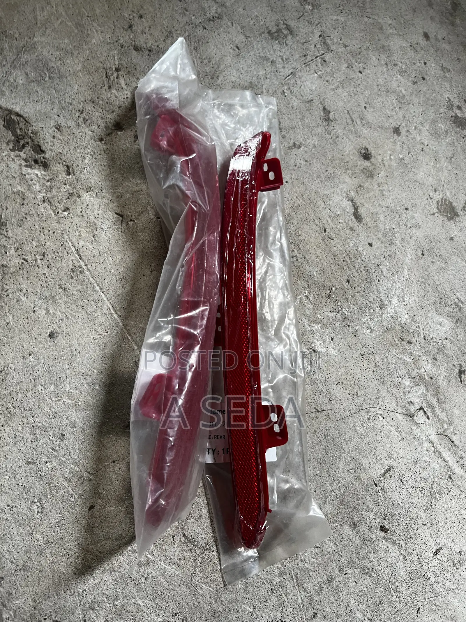 Honda Accord 2018 2019 2020 2021 2022 Back Bumper Reflector Pair.