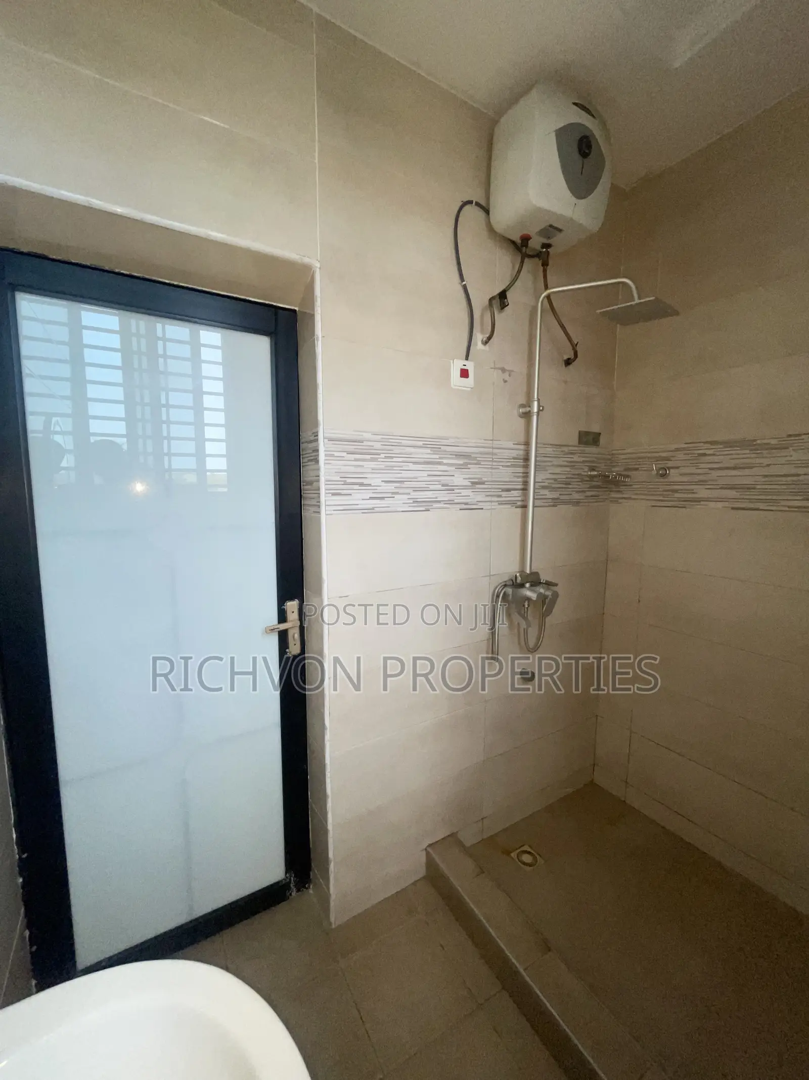 2bdrm Apartment in Richvon, Spintex for rent