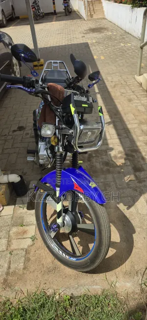 New Royal RY125 2026 Blue