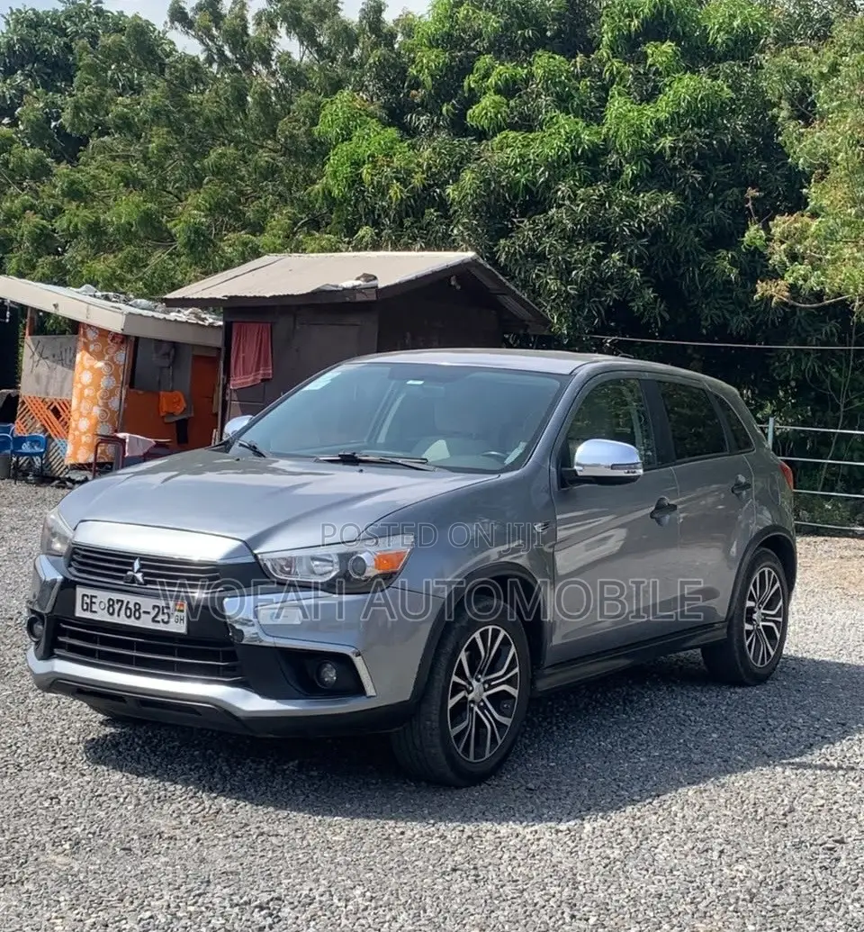Mitsubishi Outlander 2016 Silver